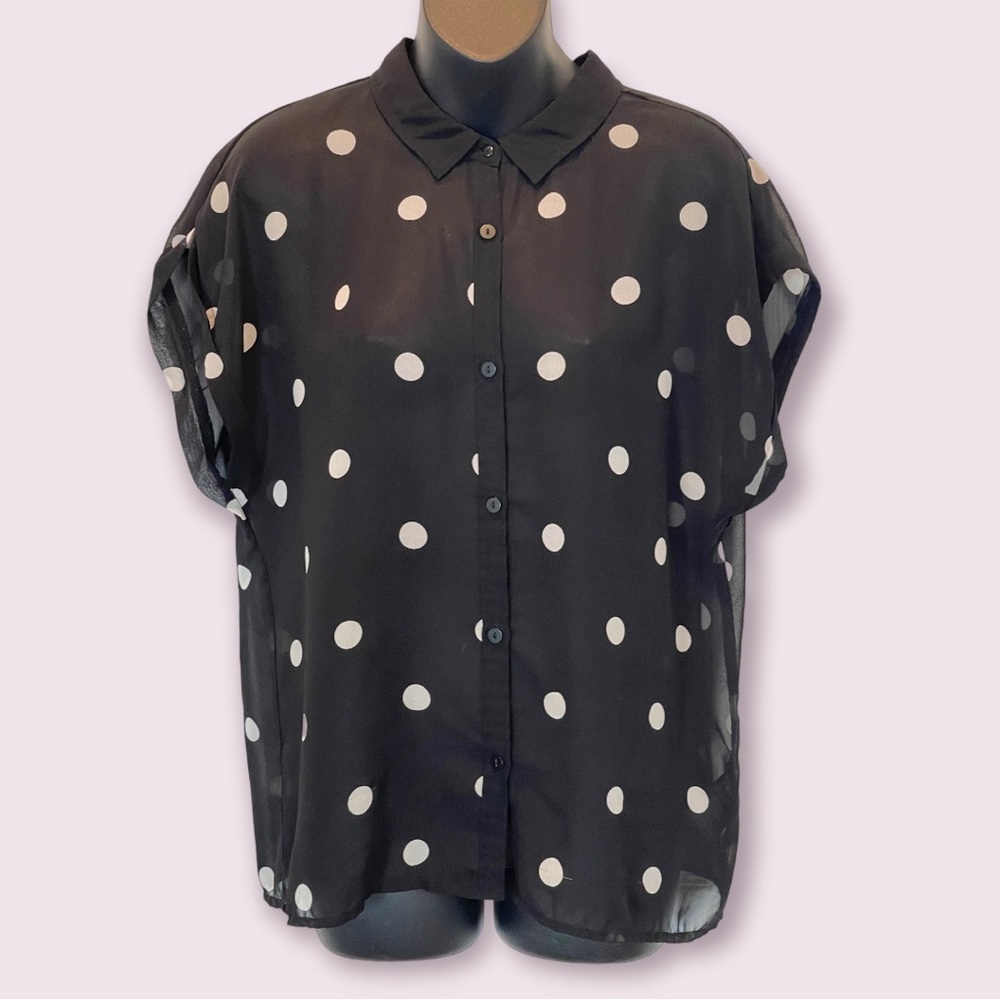 PRE LOVED DIVIDED TOP